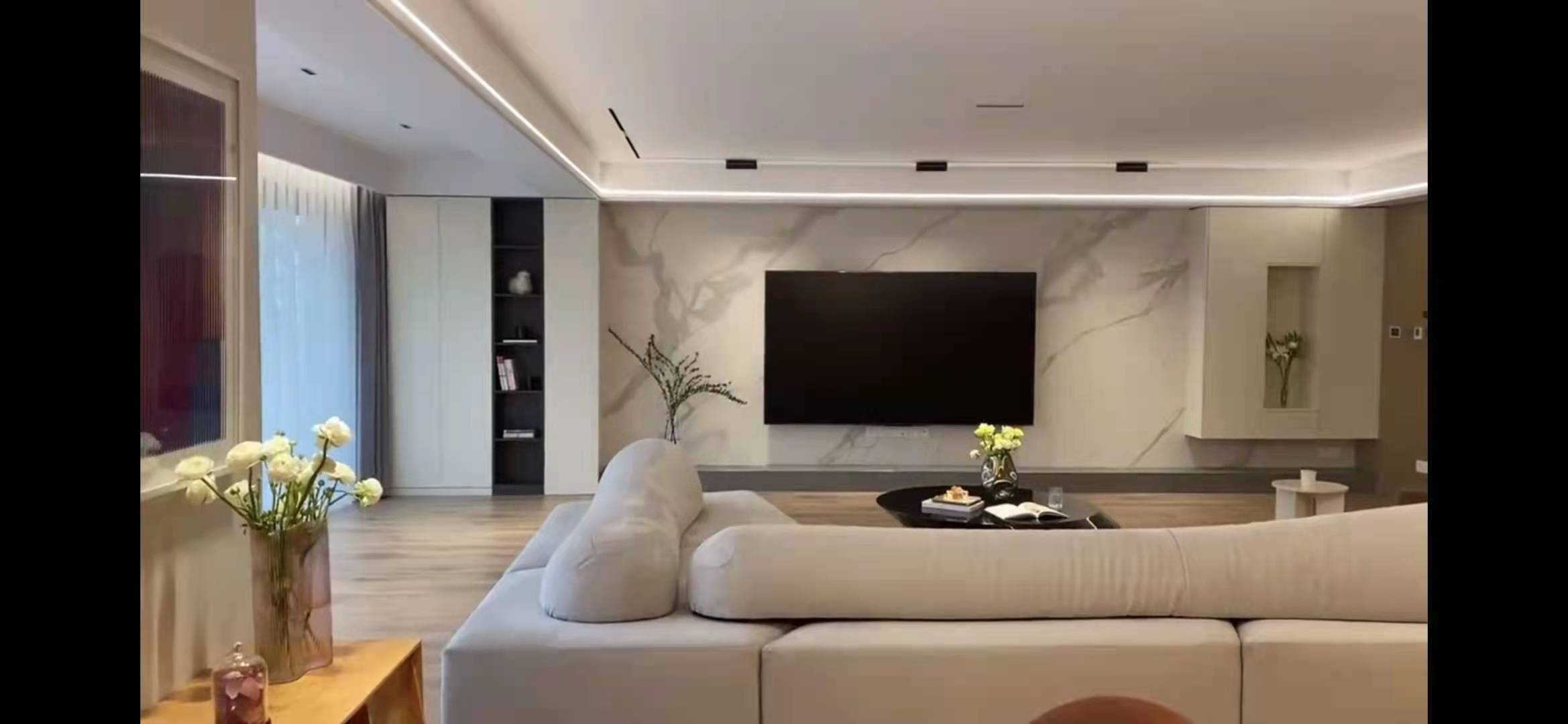 裝一個(gè)巖板電視背景墻需要多少錢？